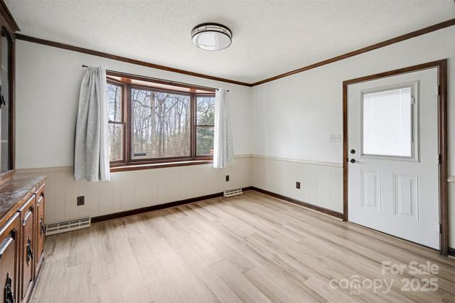 1035 Timber Lane Drive, Lincolnton, NC 28092