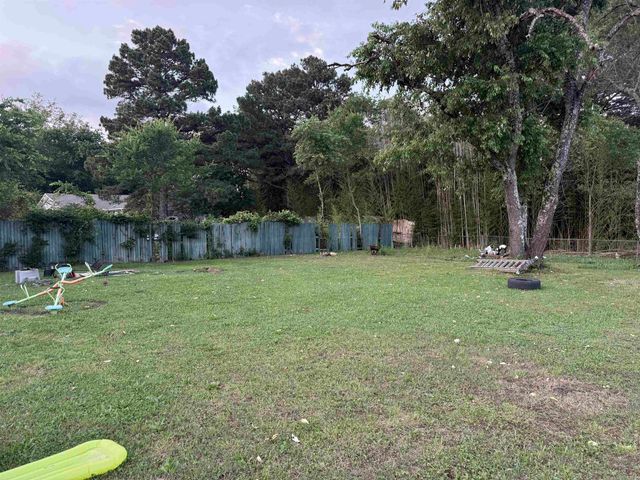 229 Hunter Dr, Hot Springs, AR 71913