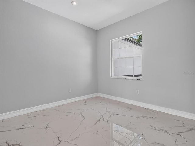 2302 ALLEN DRIVE, Plant City, FL 33563