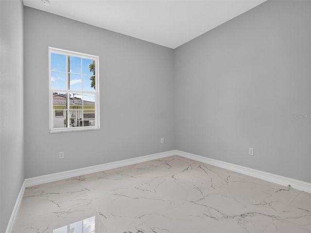 2302 ALLEN DRIVE, Plant City, FL 33563