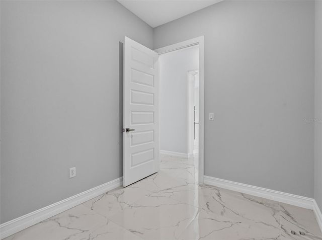 2302 ALLEN DRIVE, Plant City, FL 33563