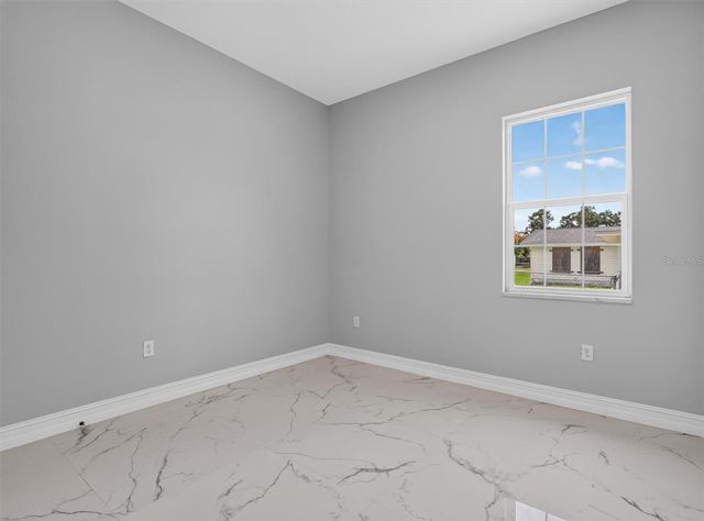 2302 ALLEN DRIVE, Plant City, FL 33563