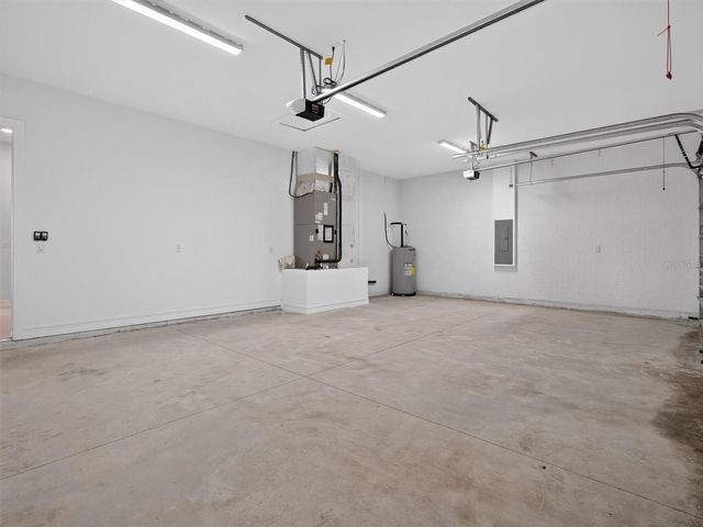 2302 ALLEN DRIVE, Plant City, FL 33563