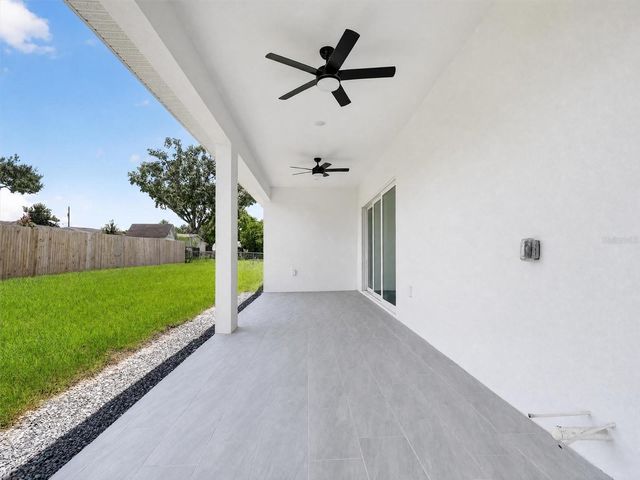 2302 ALLEN DRIVE, Plant City, FL 33563