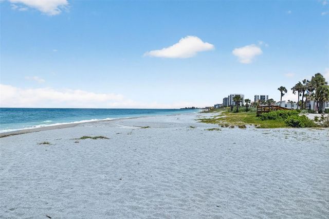 908 VILLAS DRIVE 10, Venice, FL 34285