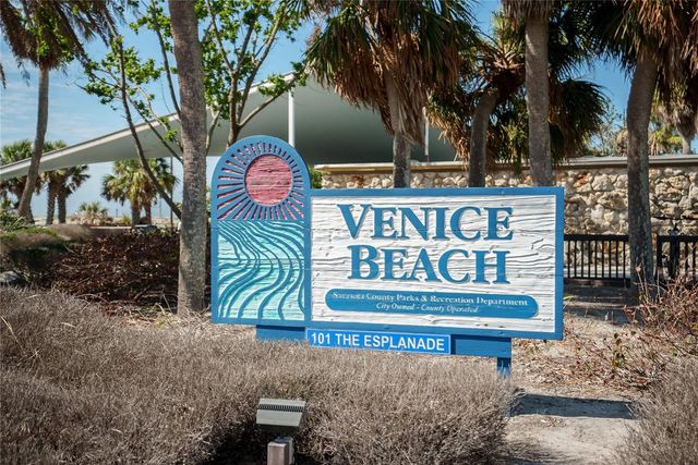 908 VILLAS DRIVE 10, Venice, FL 34285