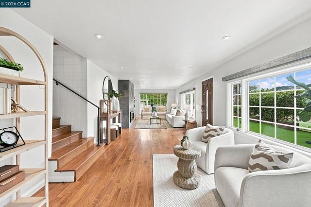 285 Camino Pablo, Orinda, CA 94563