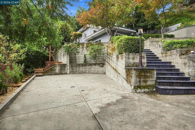 285 Camino Pablo, Orinda, CA 94563