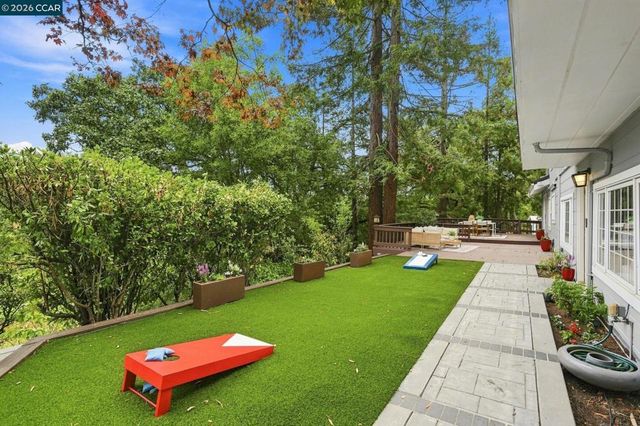 285 Camino Pablo, Orinda, CA 94563