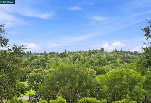 285 Camino Pablo, Orinda, CA 94563