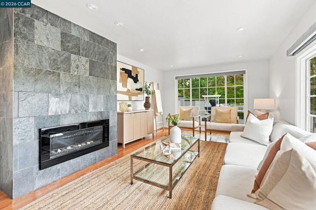 285 Camino Pablo, Orinda, CA 94563