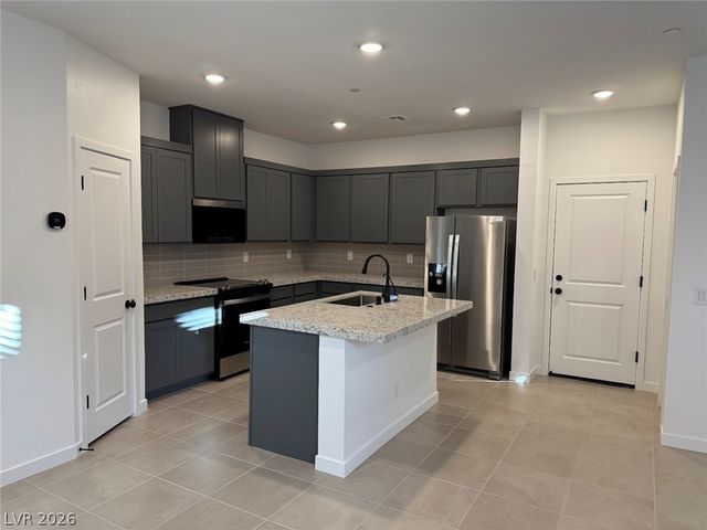 197 Wewatta Avenue, Henderson, NV 89011