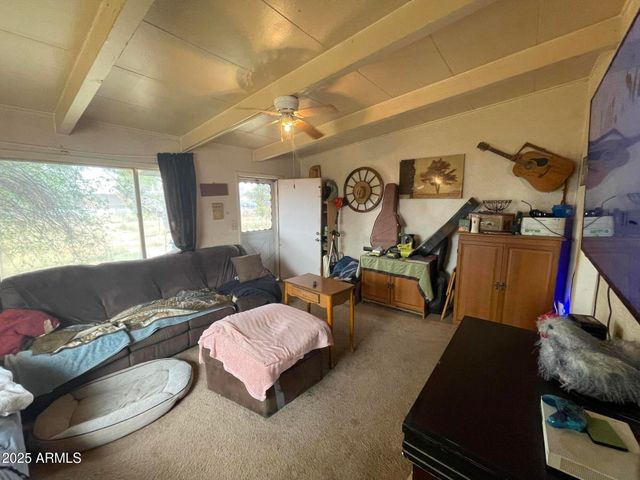 9301 E Faith Avenue, Hereford, AZ 85615