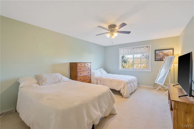 3677 Black Brant Drive, Clay, NY 13090