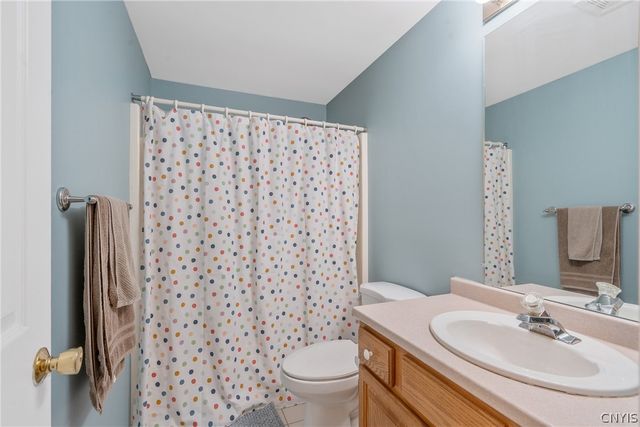 3677 Black Brant Drive, Clay, NY 13090