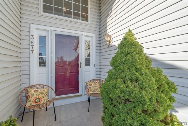 3677 Black Brant Drive, Clay, NY 13090