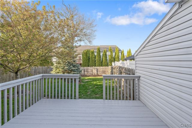 3677 Black Brant Drive, Clay, NY 13090