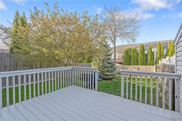 3677 Black Brant Drive, Clay, NY 13090