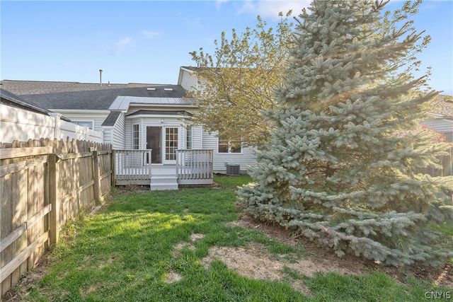 3677 Black Brant Drive, Clay, NY 13090