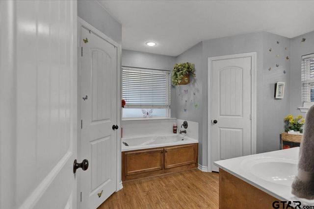 15190 Southport dr, Tyler, TX 75703