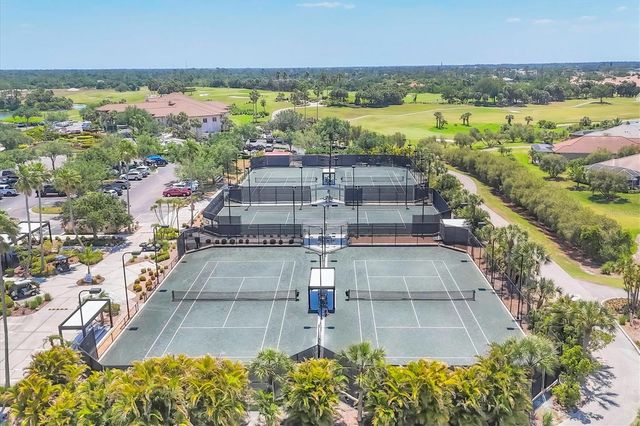 4811 BLUE HERON CIRCLE, North Port, FL 34287