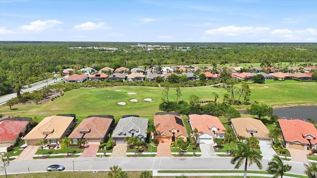 4811 BLUE HERON CIRCLE, North Port, FL 34287