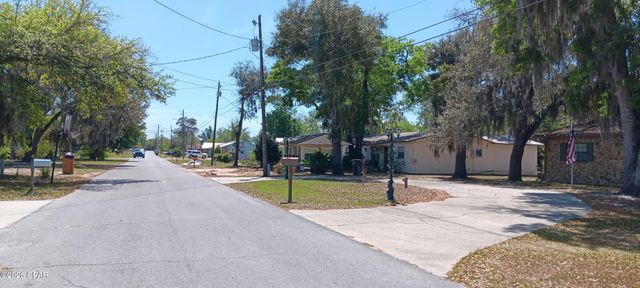 1606 Montana Avenue, Lynn Haven, FL 32444