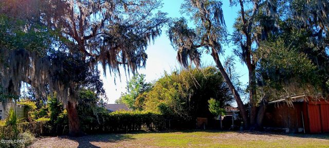 1606 Montana Avenue, Lynn Haven, FL 32444