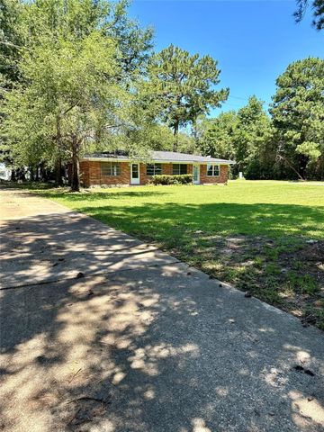 143 Moffett Springs Road A, Huntsville, TX 77320