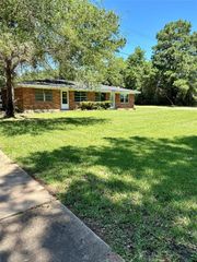 143 Moffett Springs Road A, Huntsville, TX 77320
