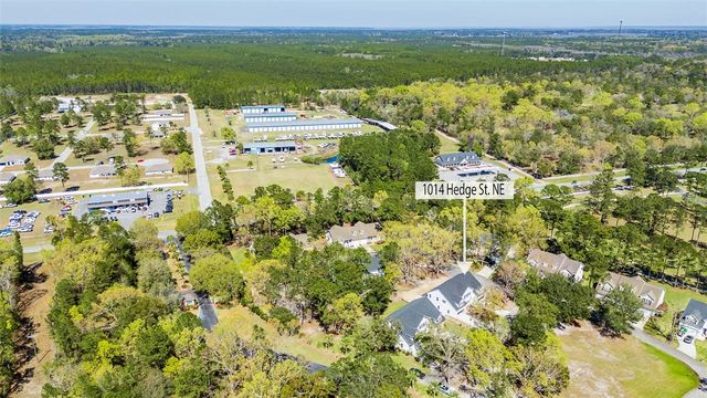 1014 Hedge Street NE, Townsend, GA 31331