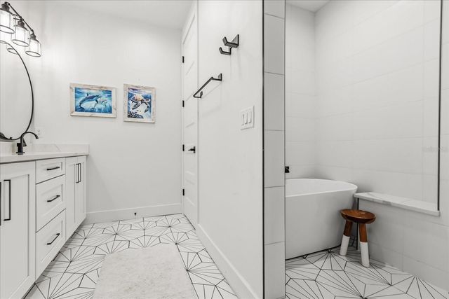 68 N PARK AVENUE, Winter Garden, FL 34787