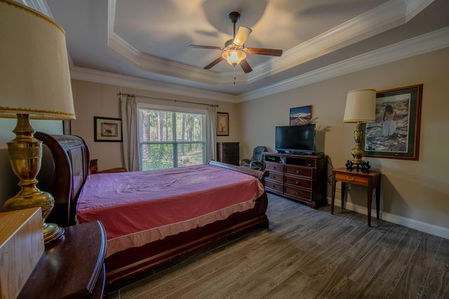 456 Windchime Way, Freeport, FL 32439