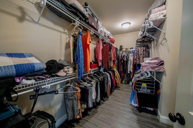 456 Windchime Way, Freeport, FL 32439