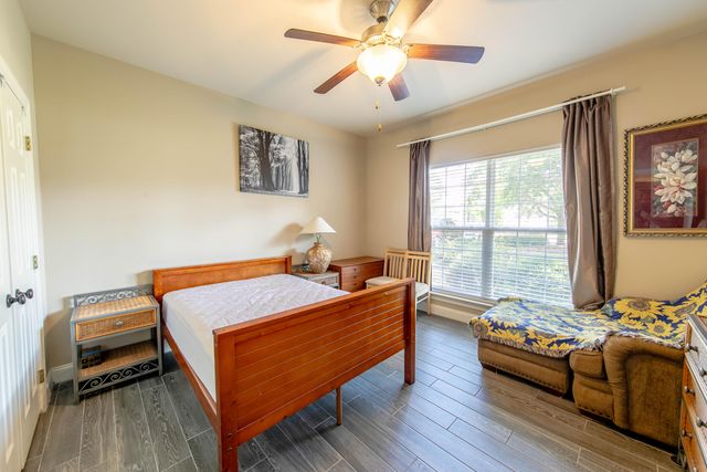 456 Windchime Way, Freeport, FL 32439