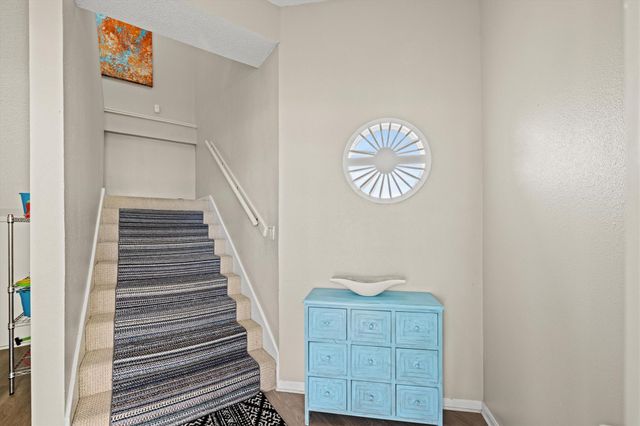 19131 Kahala Drive, Galveston, TX 77554