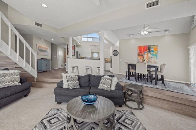 19131 Kahala Drive, Galveston, TX 77554