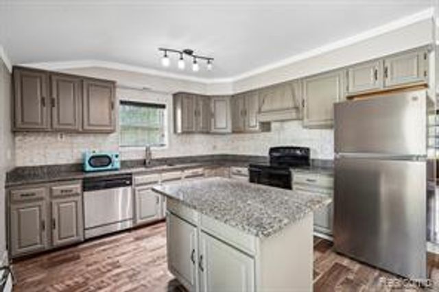 7286 Ormond Road, Davisburg, MI 48350