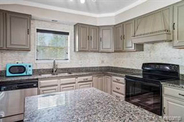 7286 Ormond Road, Davisburg, MI 48350