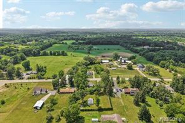 7286 Ormond Road, Davisburg, MI 48350