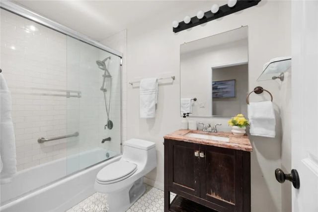 4928 El Monte, Temple City, CA 91780