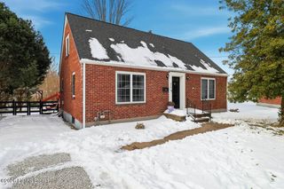 525 Fenwick Dr, New Albany, IN 47150