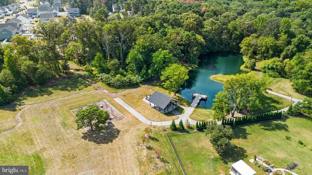 460 MARIANNA DR, Millersville, MD 21108