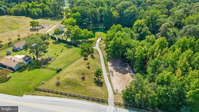 460 MARIANNA DR, Millersville, MD 21108