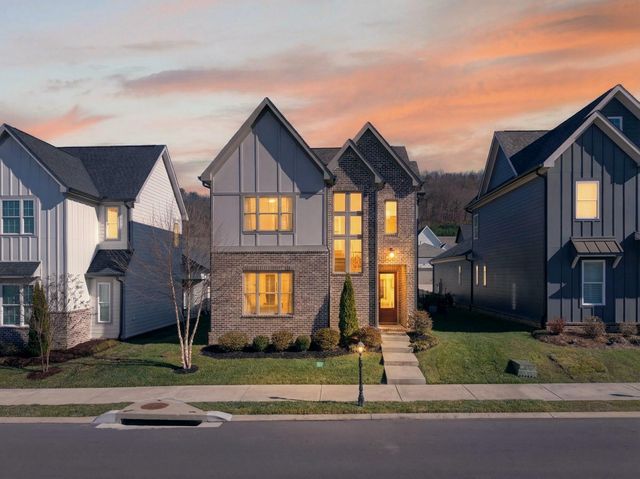 4162 Barnsley Loop, Ooltewah, TN 37363