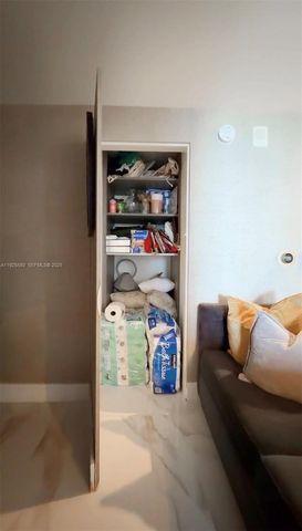 16385 Biscayne Blvd 3017-3018, North Miami Beach, FL 33160