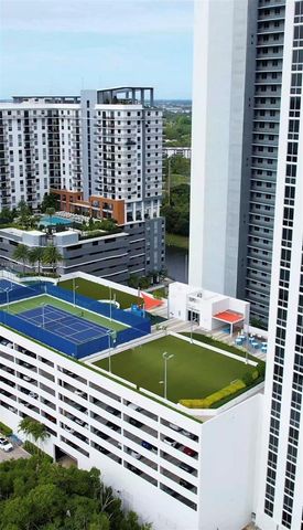 16385 Biscayne Blvd 3017-3018, North Miami Beach, FL 33160