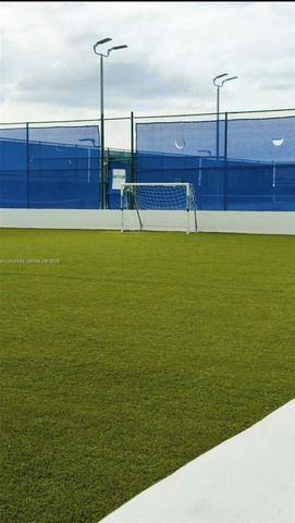 16385 Biscayne Blvd 3017-3018, North Miami Beach, FL 33160