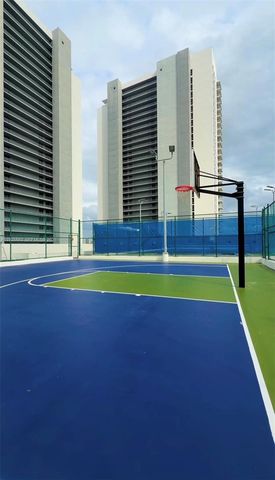 16385 Biscayne Blvd 3017-3018, North Miami Beach, FL 33160