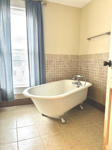 611 Niles Street, La Porte, IN 46350